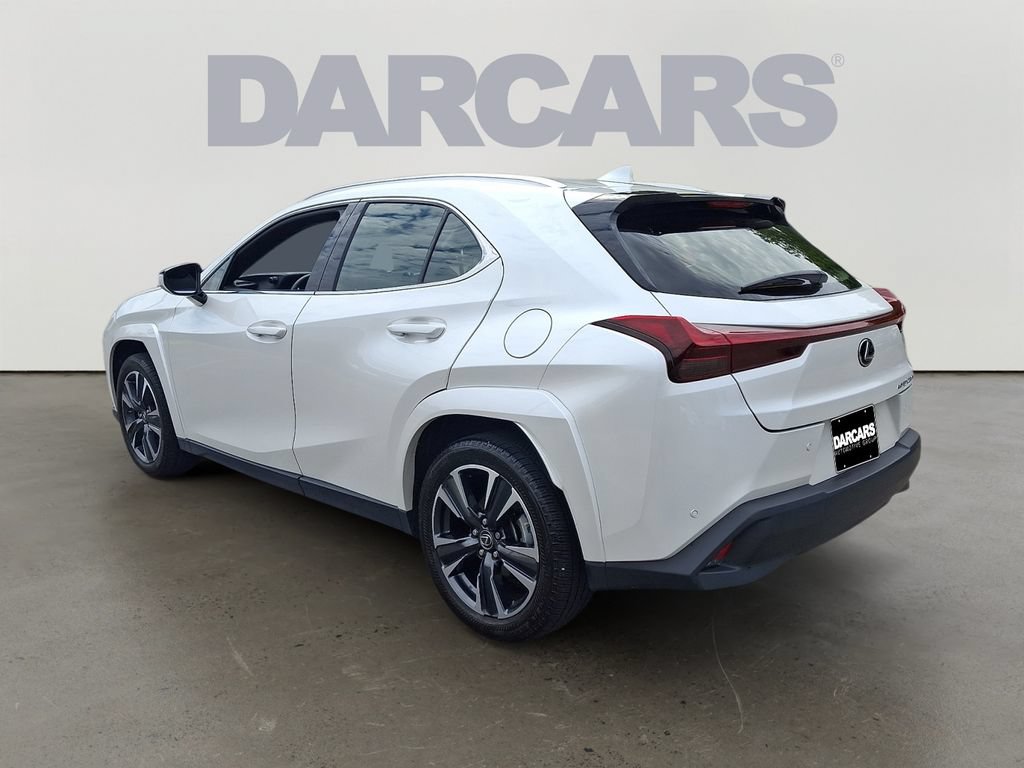 Used 2023 Lexus UX 250h AWD w/ Accessory Package (Z2) image 4