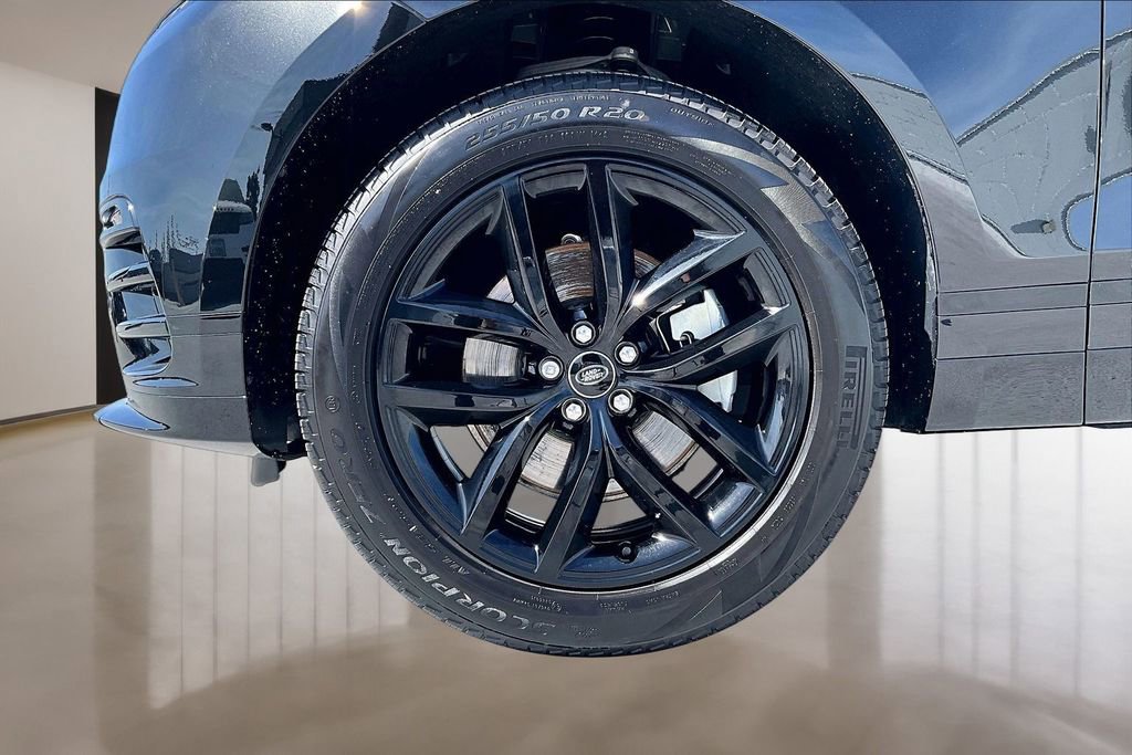 Used 2025 Land Rover Range Rover Velar Dynamic SE image 32