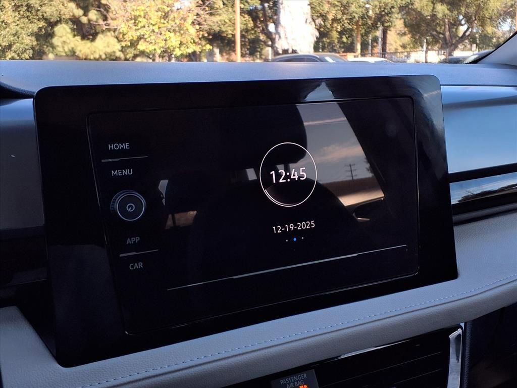 Certified 2025 Volkswagen Taos S image 10