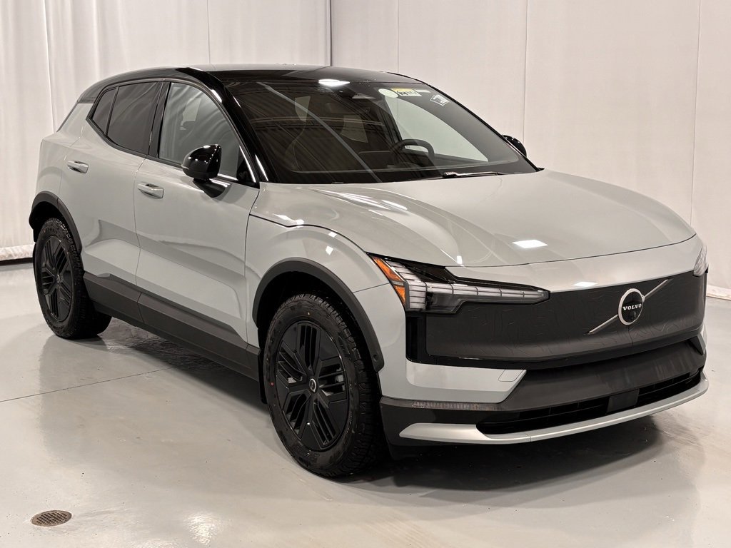 New 2026 Volvo EX30 Cross Country Ultra image 4