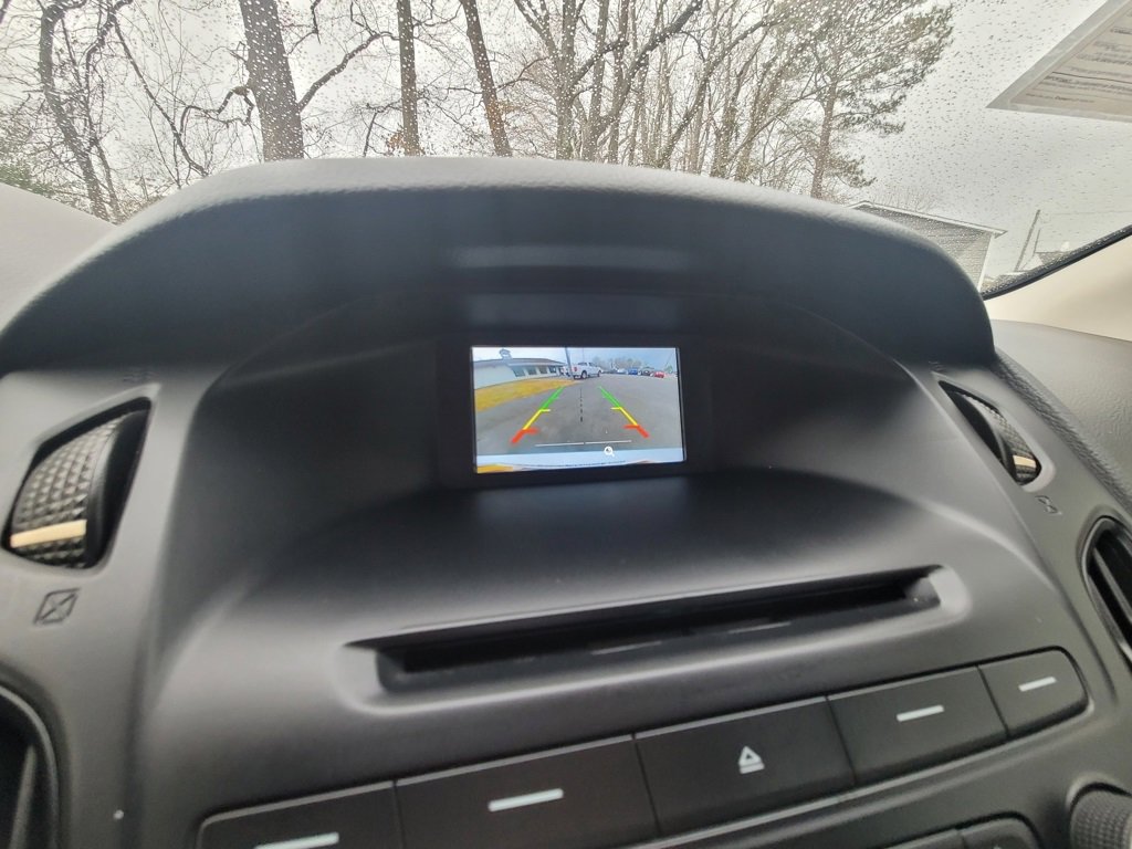 Used 2015 Ford Focus SE w/ SE Sport Package image 14