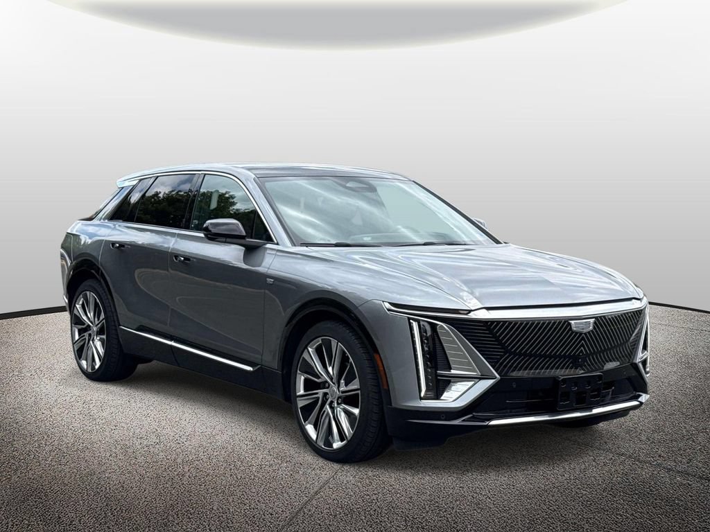Certified 2025 Cadillac Lyriq Luxury w/ LPO, Floor Liner Package AWD/4WD image 1