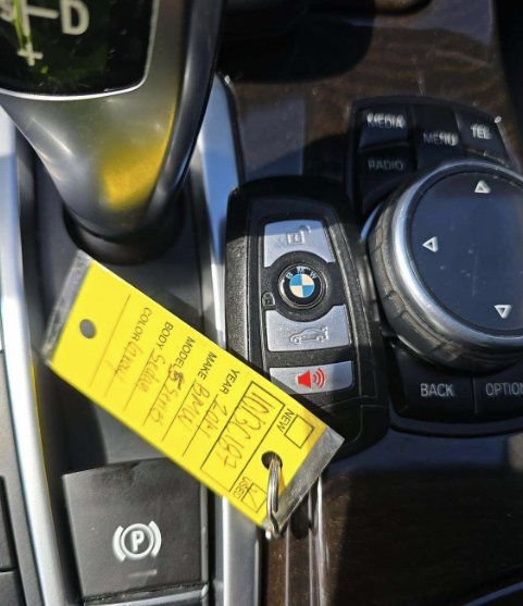 Used 2014 BMW 528i xDrive Sedan AWD/4WD image 18