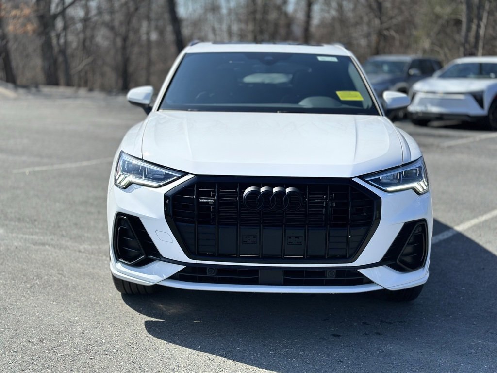 Used 2025 Audi Q3 2.0T Premium w/ Convenience Package image 10