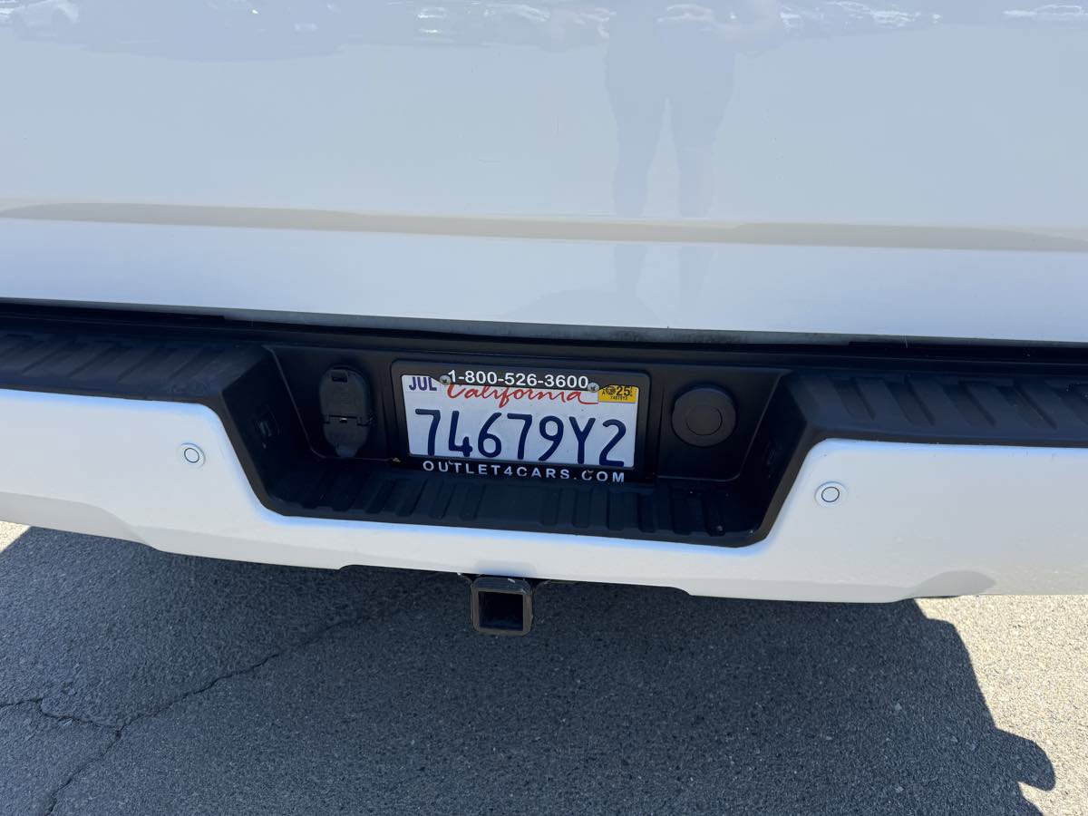 Used 2015 Chevrolet Silverado 1500 LT w/ Custom Sport Edition image 11