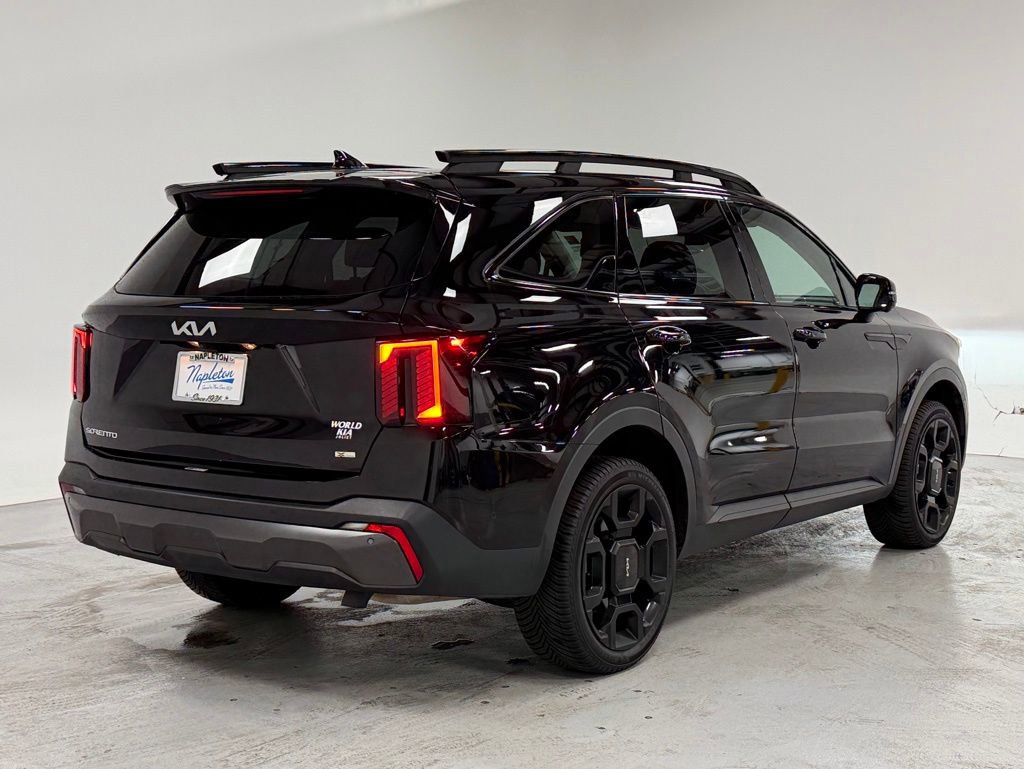 Used 2024 Kia Sorento SX image 4