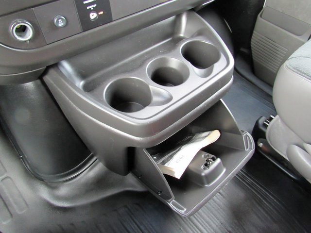 Used 2023 GMC Savana 2500 w/ Driver Convenience Package image 13