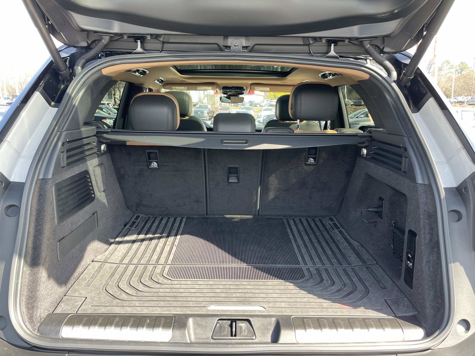 Used 2024 Land Rover Range Rover Sport Dynamic SE image 10