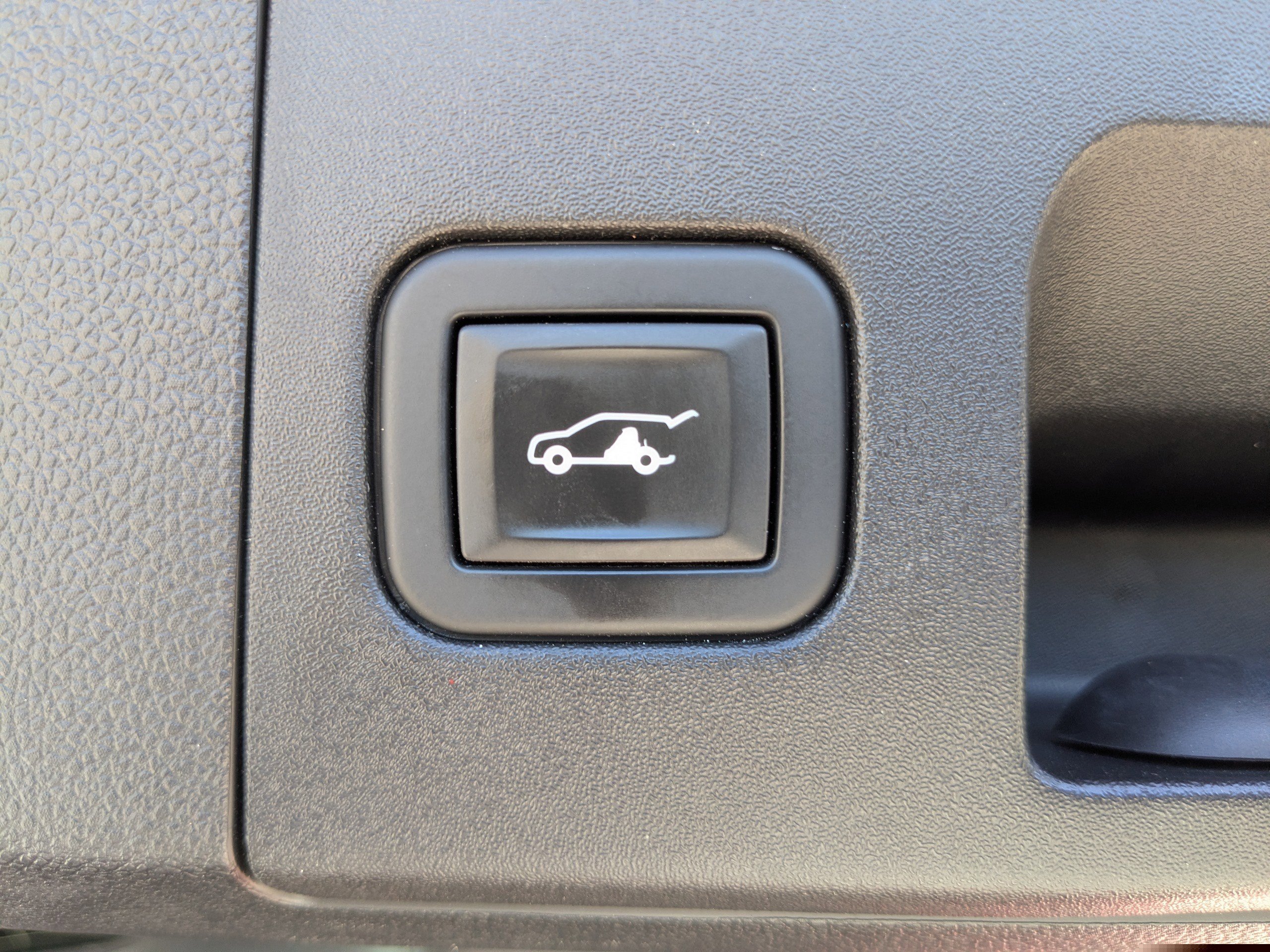 Used 2021 Cadillac XT4 Luxury image 14