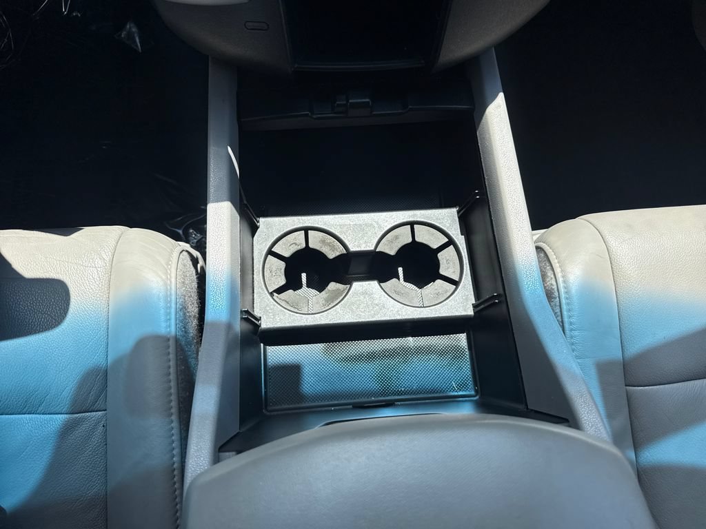 Used 2011 Honda Pilot EX-L image 23