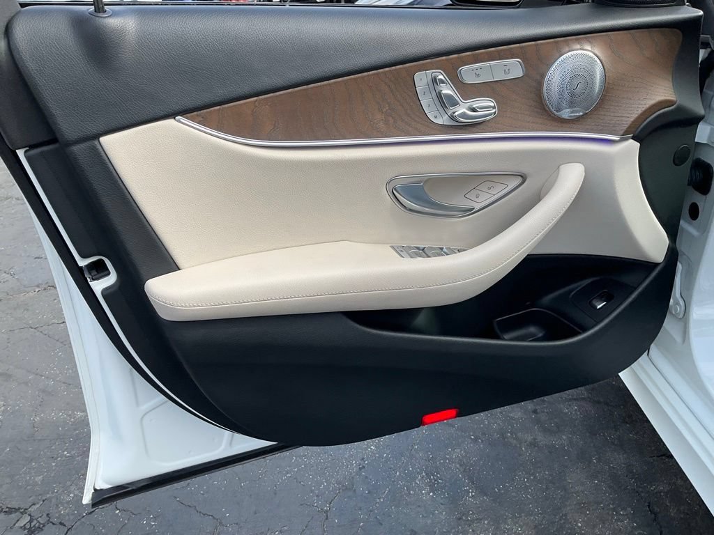 Used 2019 Mercedes-Benz E 300 w/ Premium 1 Package image 23