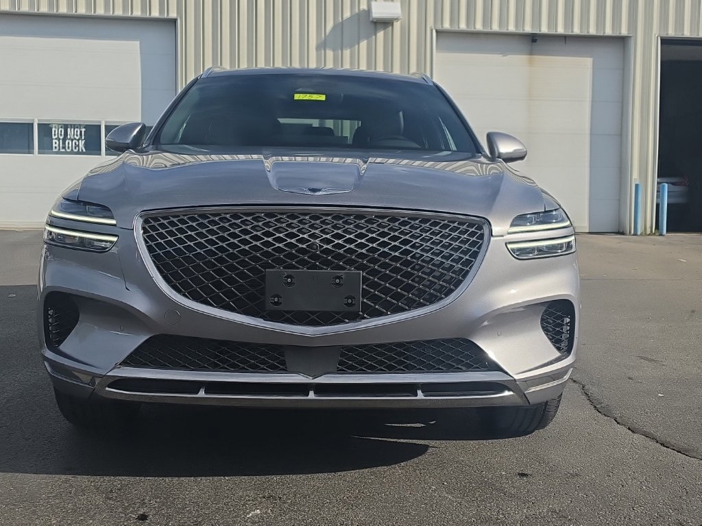 Used 2023 Genesis GV70 2.5T w/ Advanced Package AWD/4WD image 2