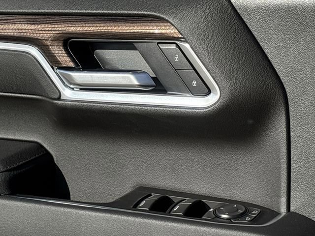 New 2026 Chevrolet Silverado 1500 RST w/ Dark Appearance Package image 23