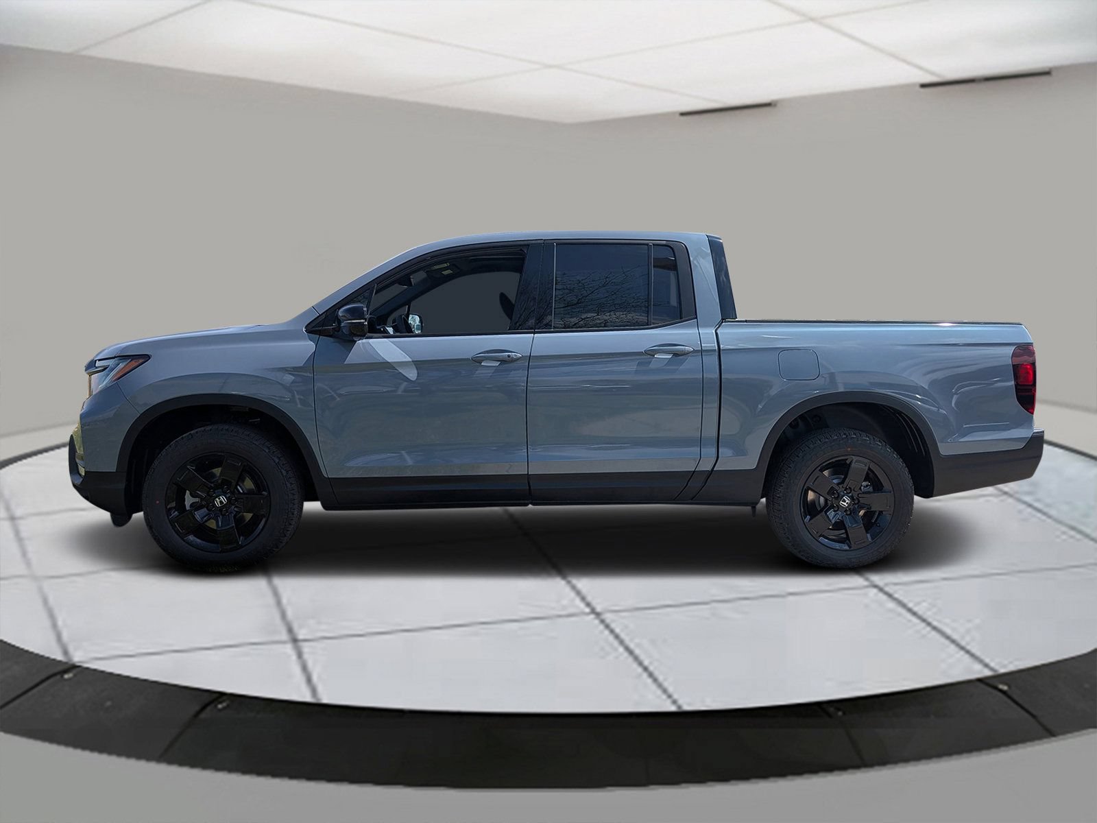 New 2026 Honda Ridgeline Black Edition image 2