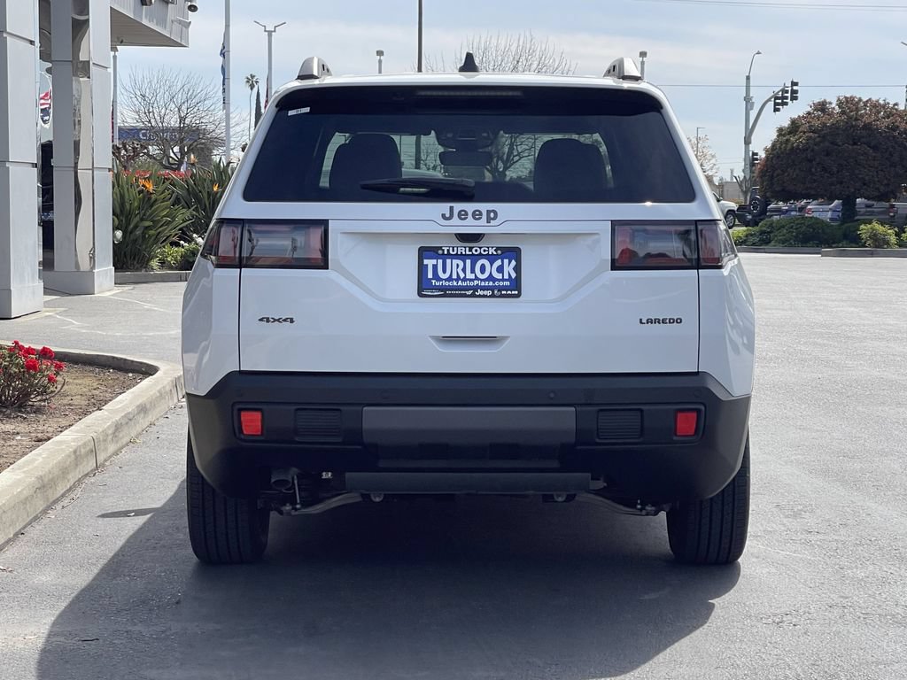 New 2026 Jeep Cherokee Laredo AWD/4WD image 8