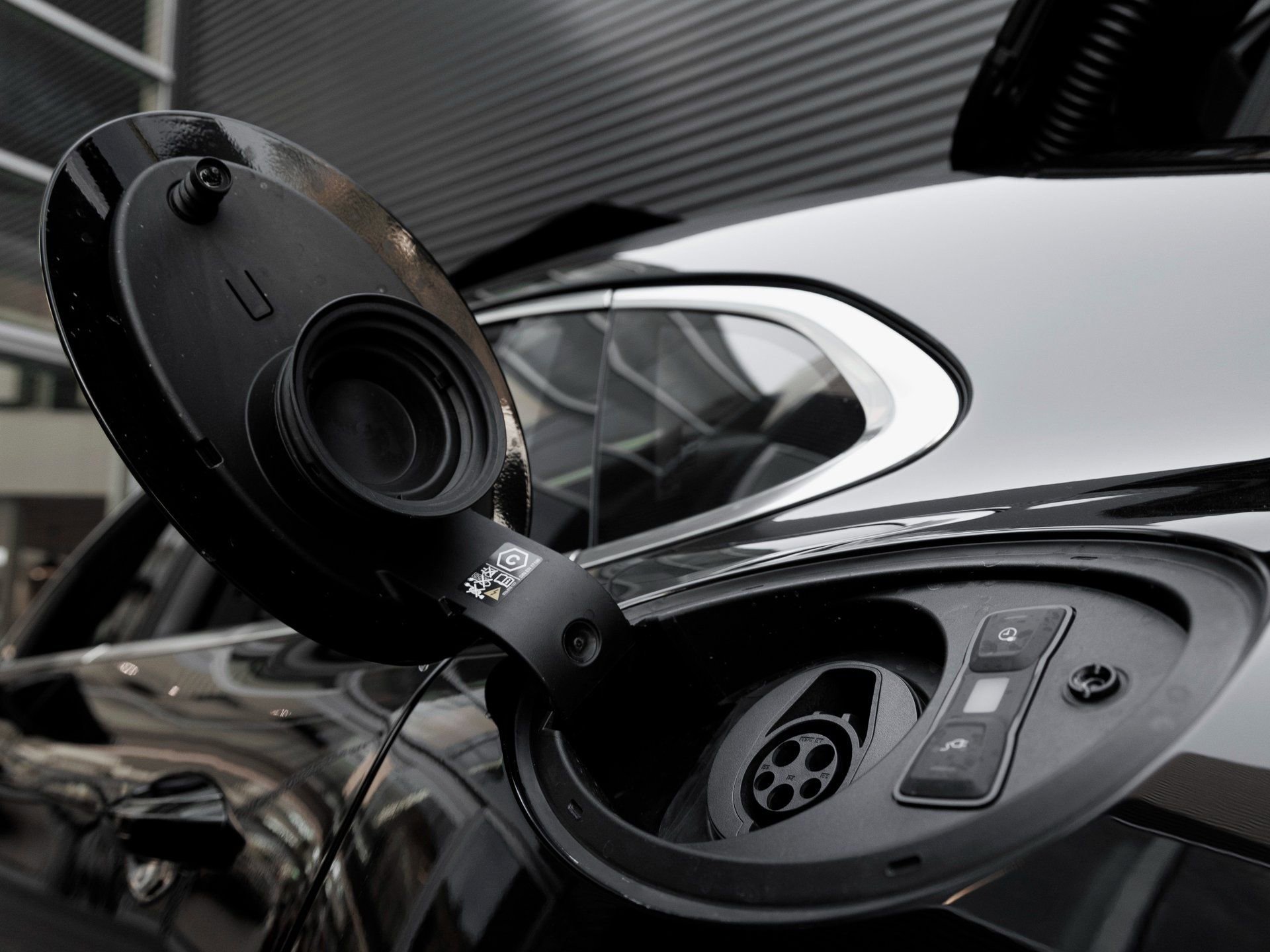 New 2026 Porsche Panamera 4S AWD/4WD image 28