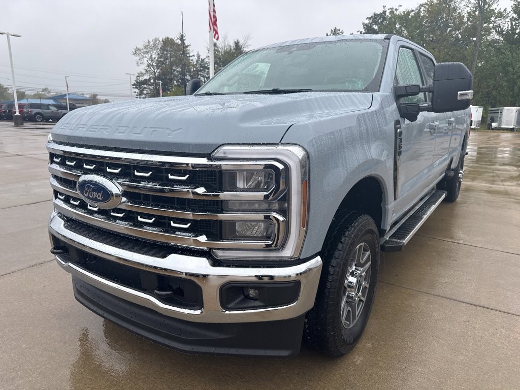 New 2026 Ford F350 Lariat image 2