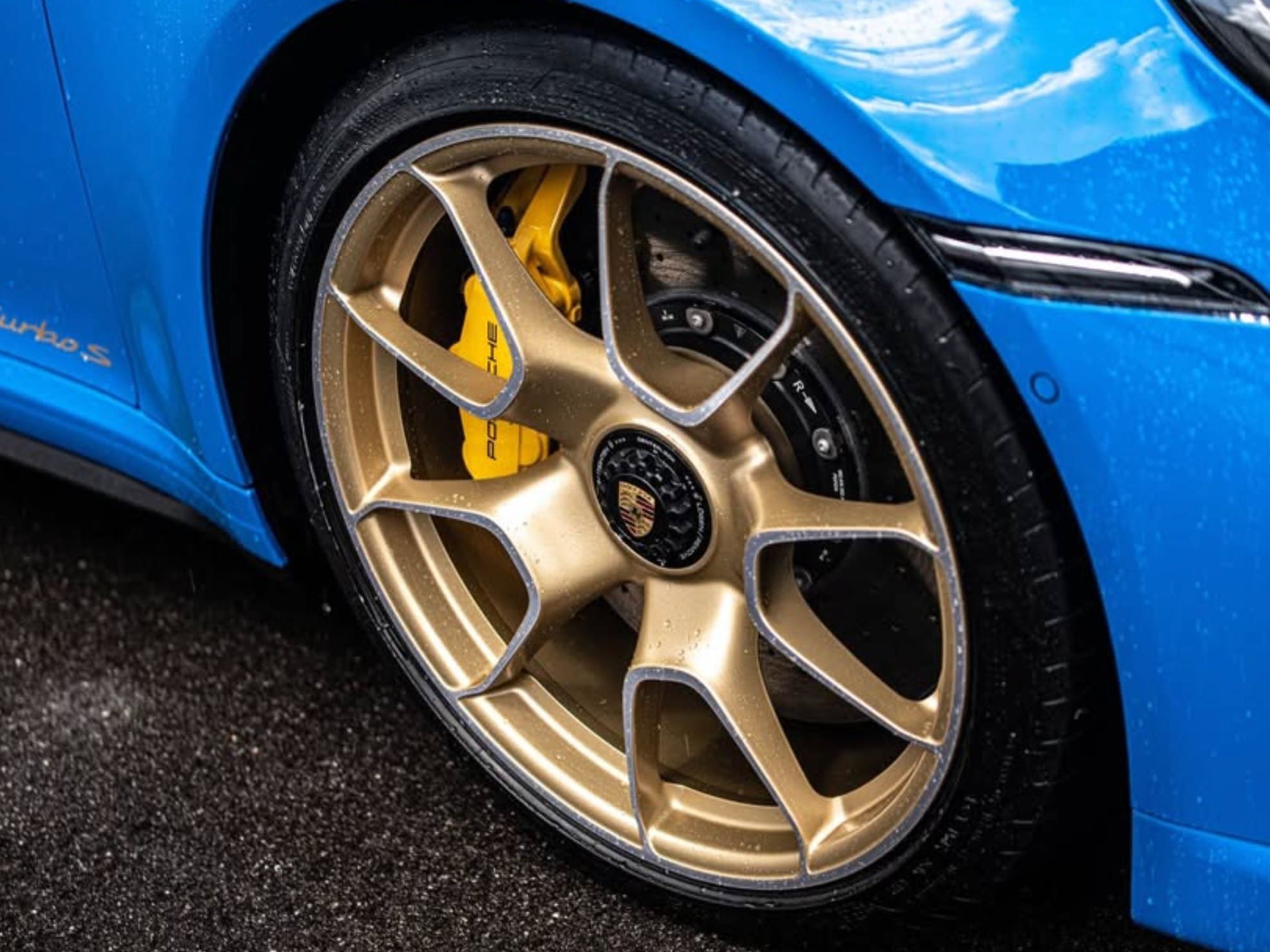 Used 2022 Porsche 911 Turbo S AWD/4WD image 3