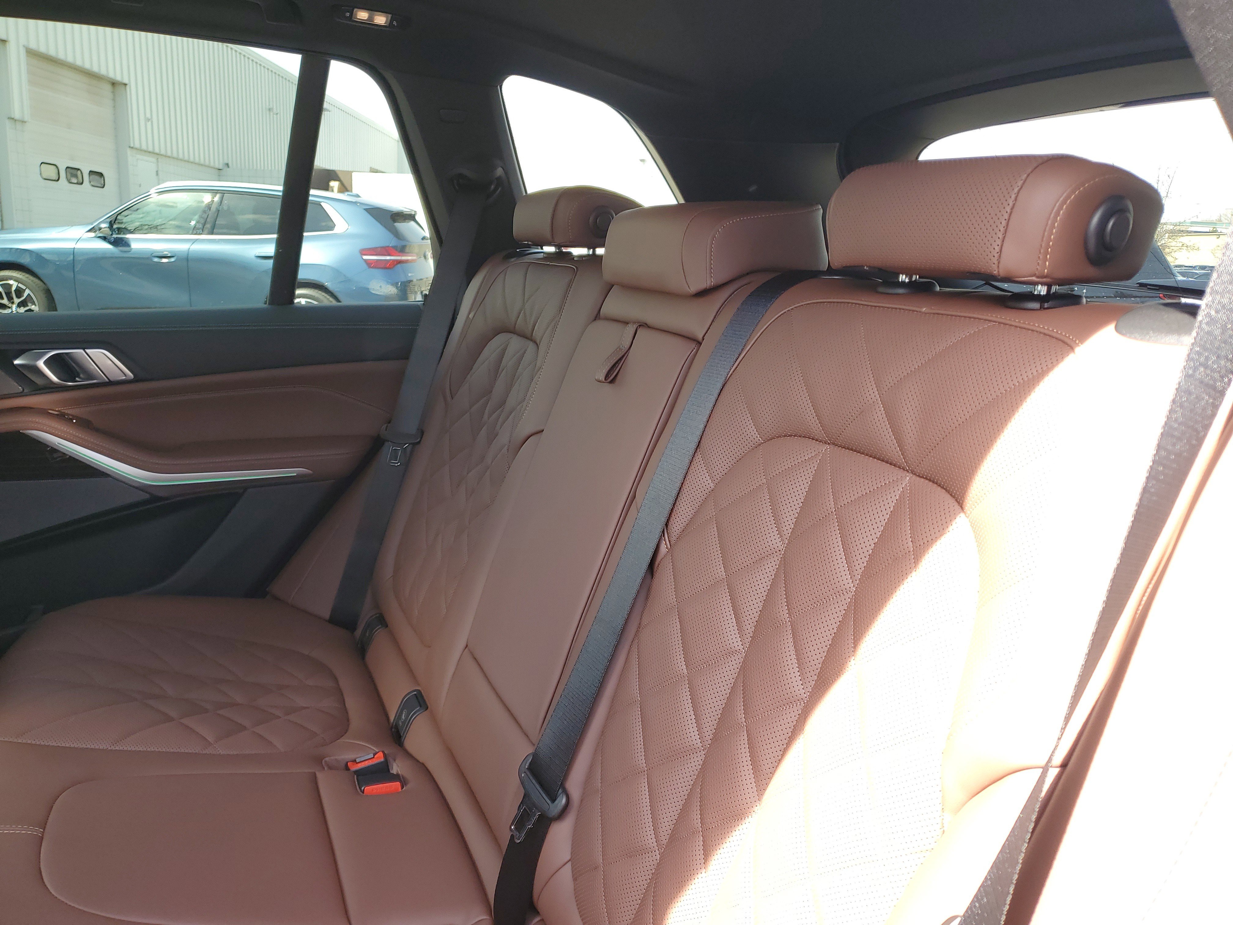 New 2026 BMW X5 xDrive40i w/ M Sport Package image 24