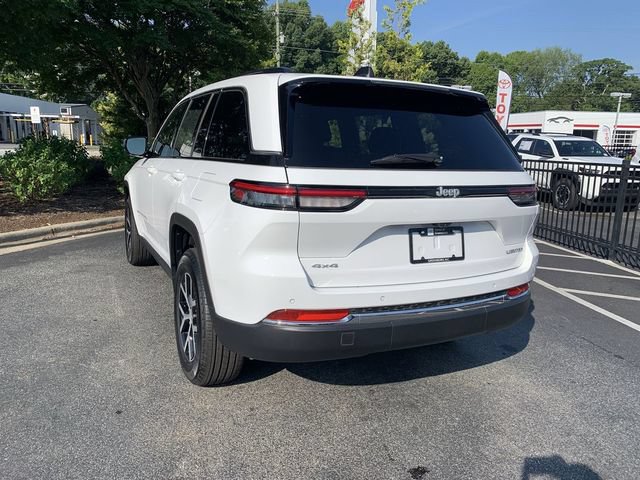 Used 2024 Jeep Grand Cherokee Limited w/ Trailer Tow Package AWD/4WD image 6