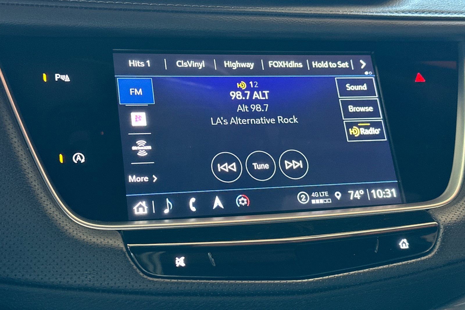 Certified 2023 Cadillac XT5 Premium Luxury FWD image 26