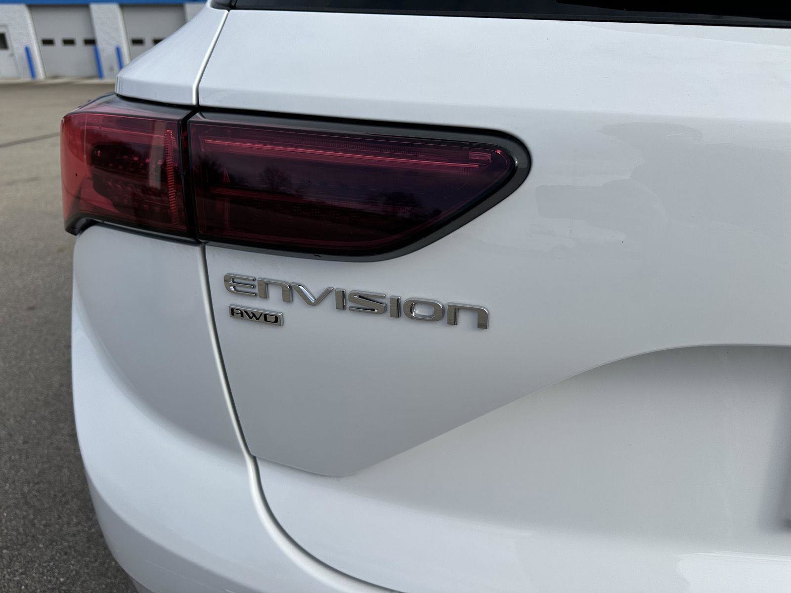 Used 2025 Buick Envision Sport Touring image 5