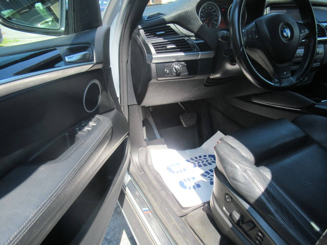 Used 2010 BMW X5 M AWD/4WD image 36