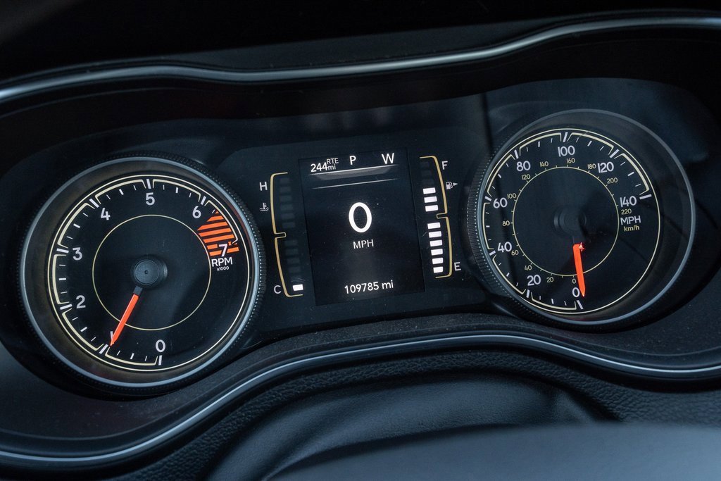 Used 2020 Jeep Cherokee Latitude image 10