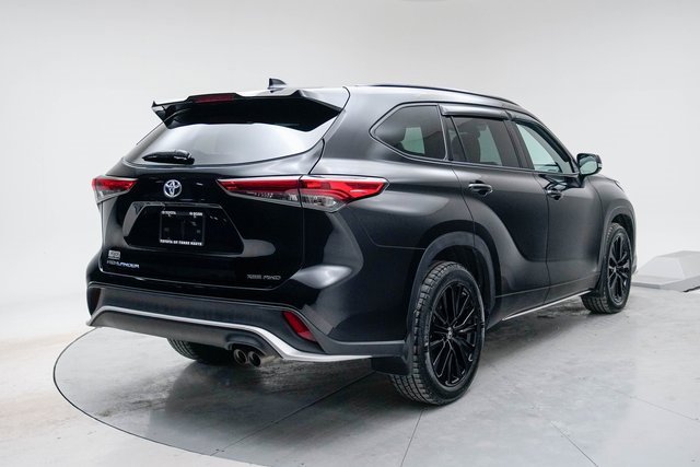 Used 2023 Toyota Highlander XSE image 5