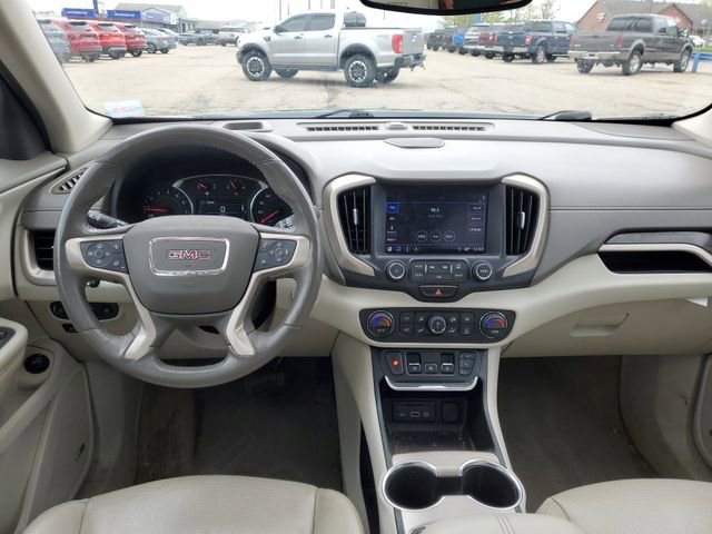 Used 2018 GMC Terrain Denali w/ Driver Alert Package II AWD/4WD image 9