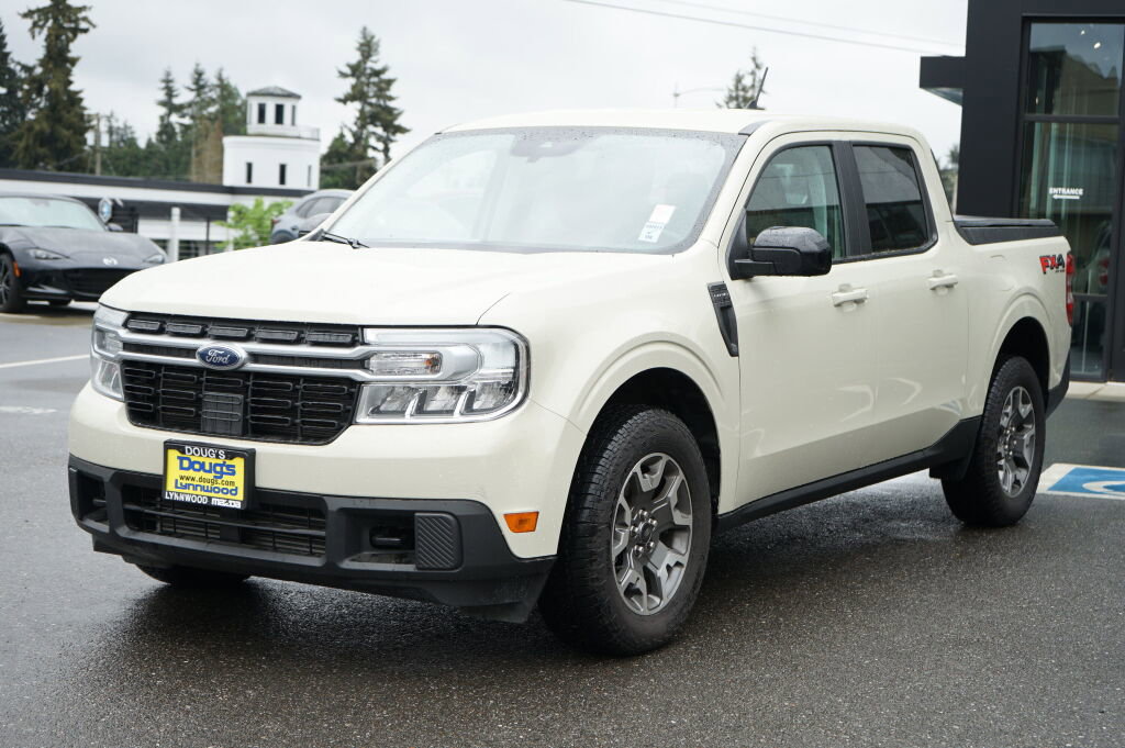 Used 2024 Ford Maverick Lariat w/ FX4 Off-Road Package AWD/4WD image 8
