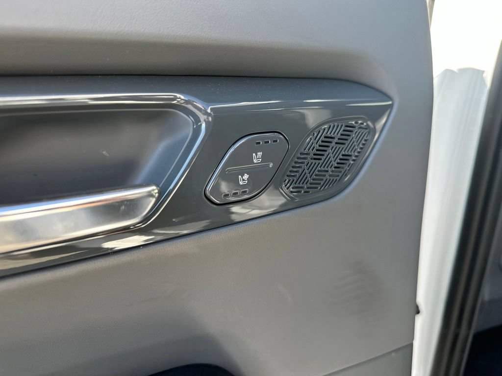 Used 2024 Kia EV9 Land AWD/4WD image 9