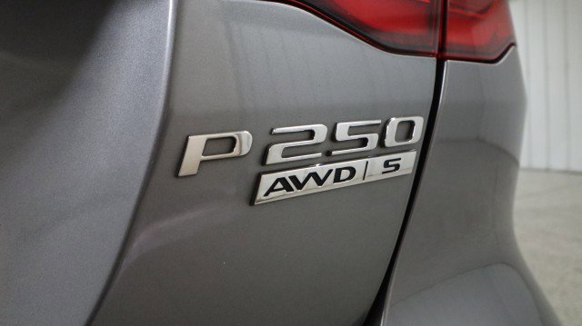 Used 2020 Jaguar XE S AWD/4WD image 27