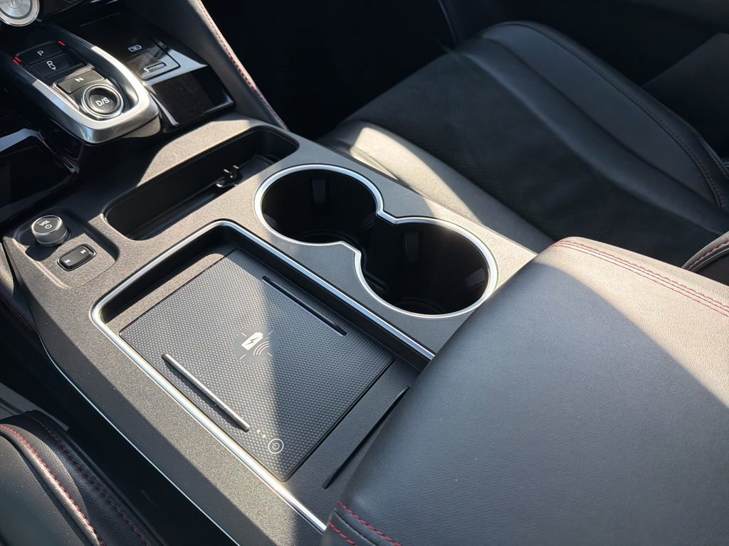 Used 2025 Acura MDX A-Spec image 30