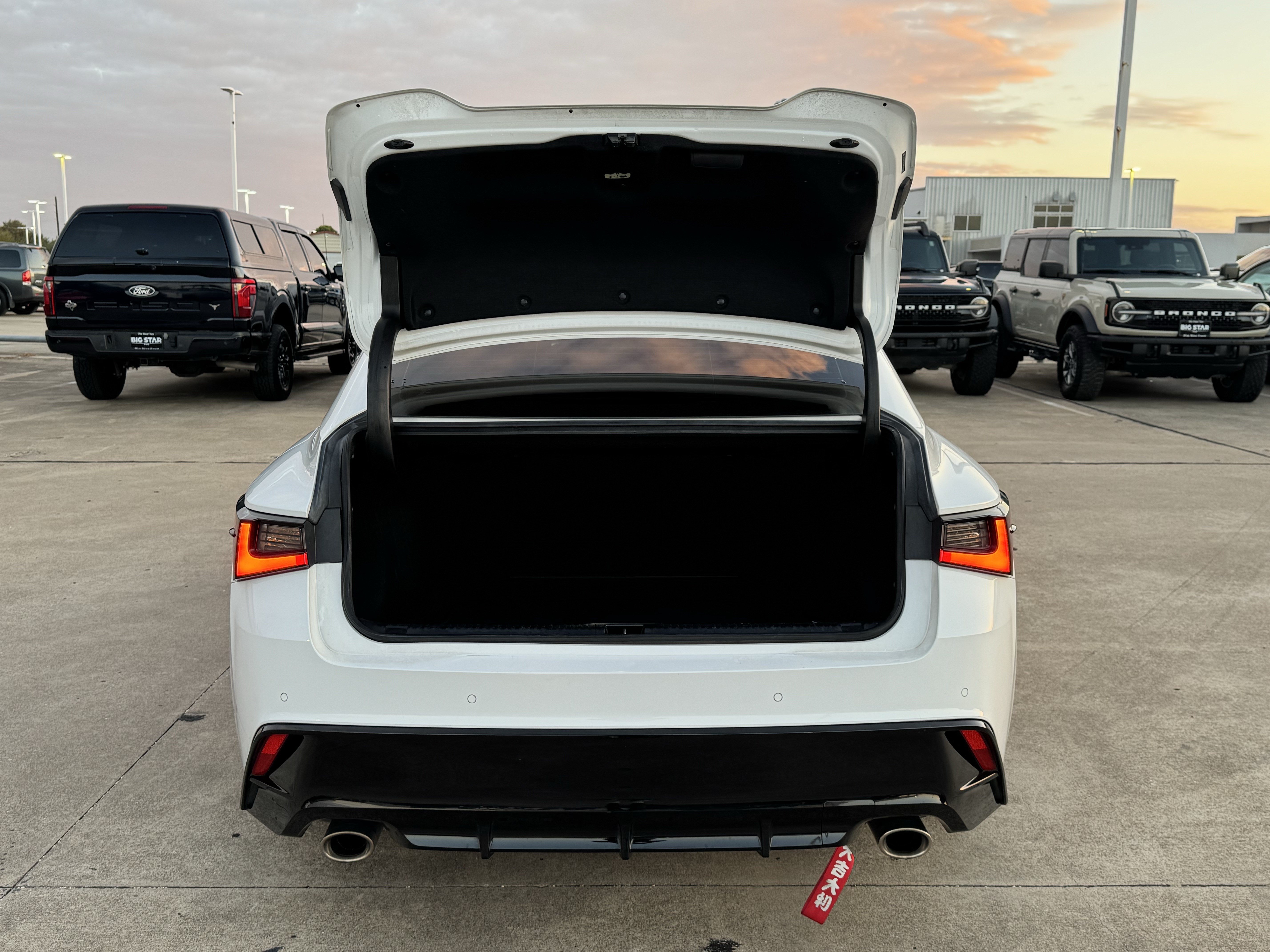 Used 2022 Lexus IS 350 F Sport RWD image 31