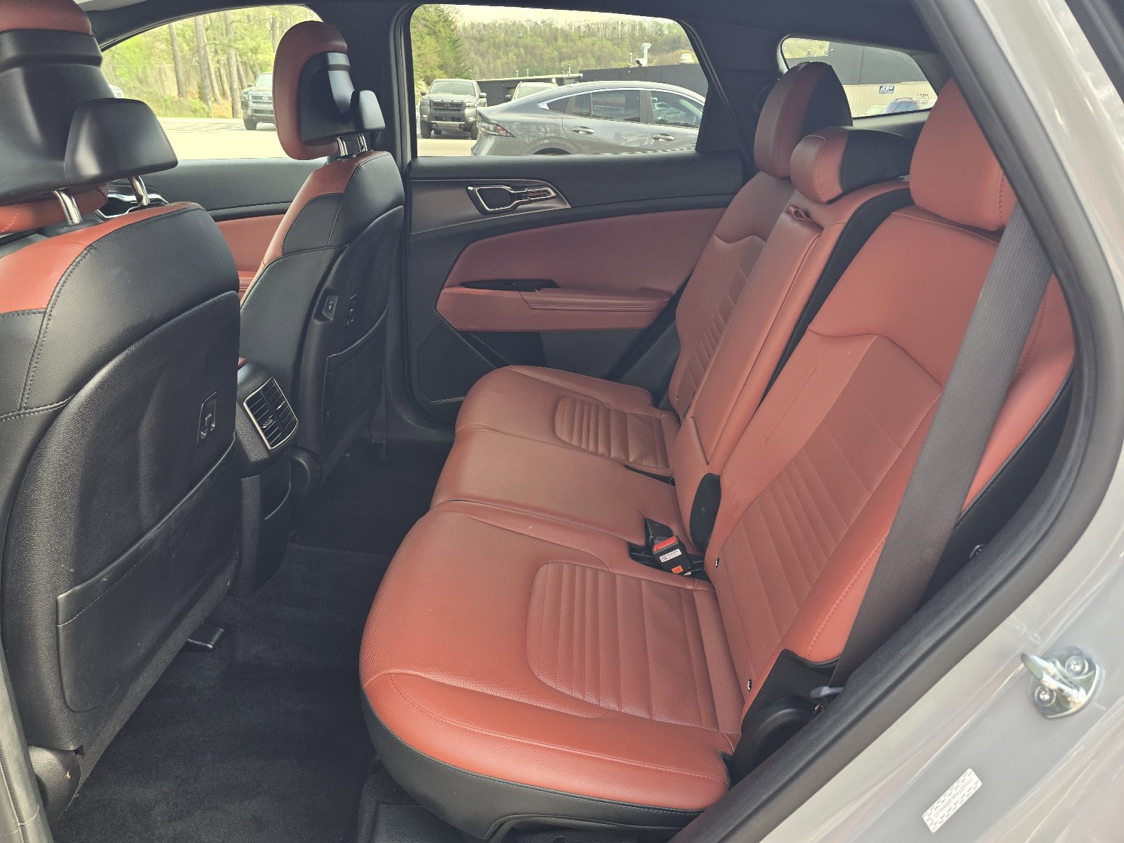 Used 2023 Kia Sportage SX FWD image 10