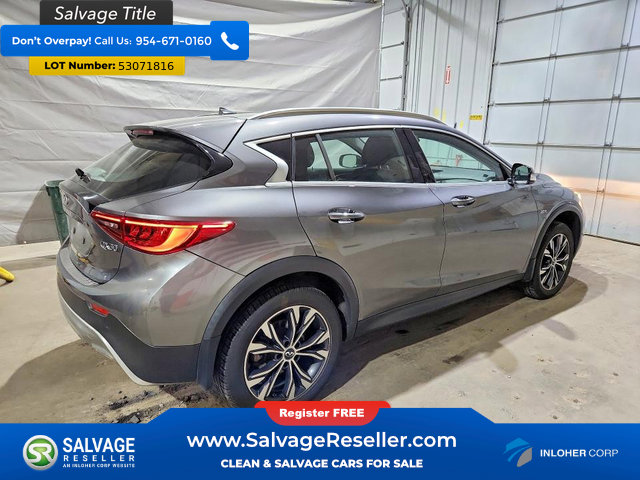 Used 2018 INFINITI QX30 Premium w/ Navigation Package AWD/4WD image 4