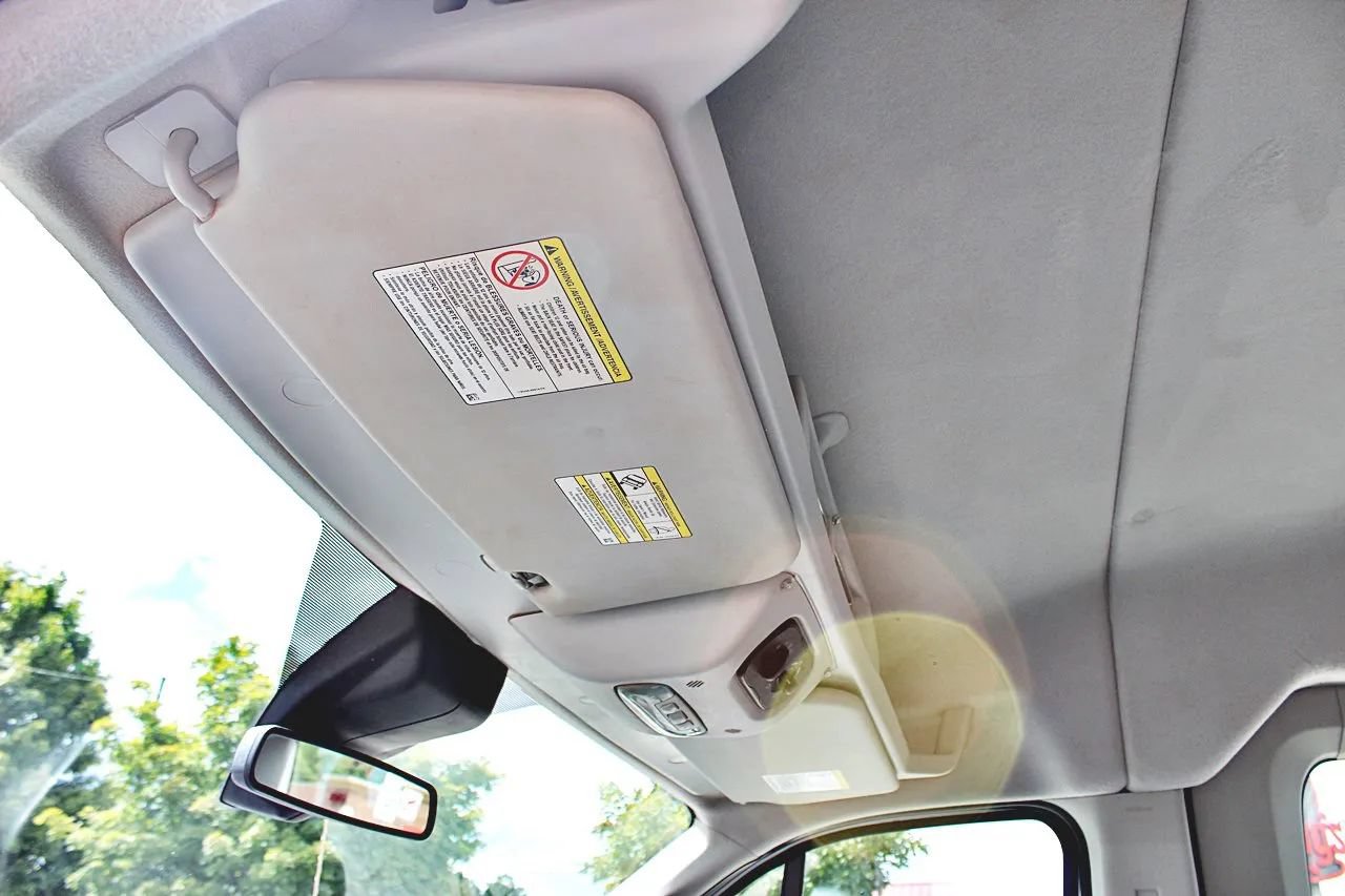 Used 2017 Ford Transit 350 XL RWD image 17