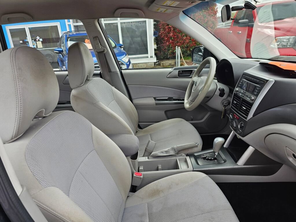 Used 2011 Subaru Forester 2.5X w/ Alloy Wheel Value Pkg AWD/4WD image 11