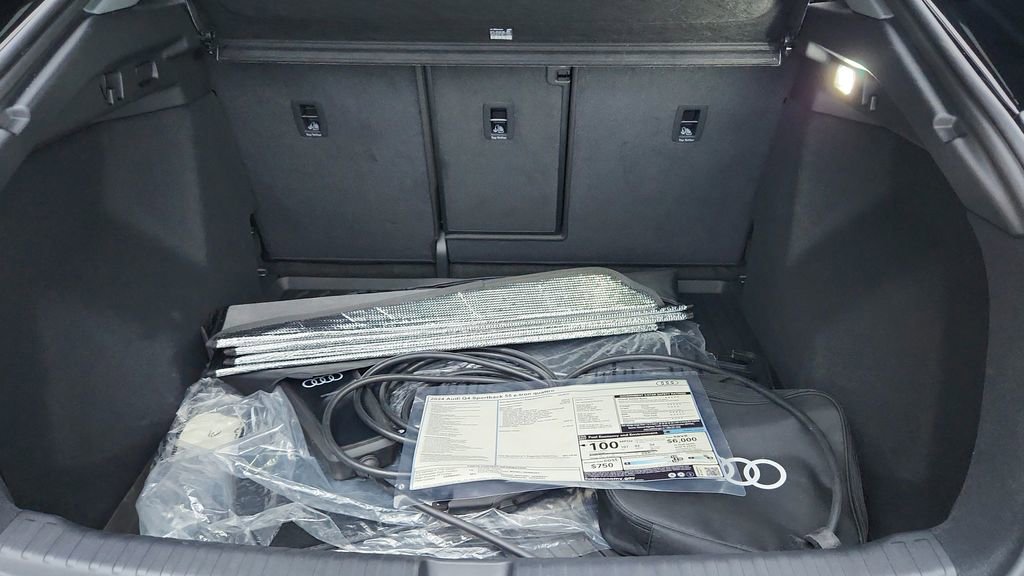 Used 2024 Audi Q4 e-tron Premium w/ Convenience Package image 37