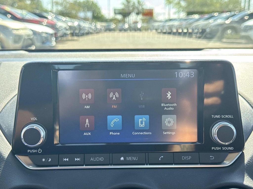 Certified 2025 Nissan Sentra S FWD image 20