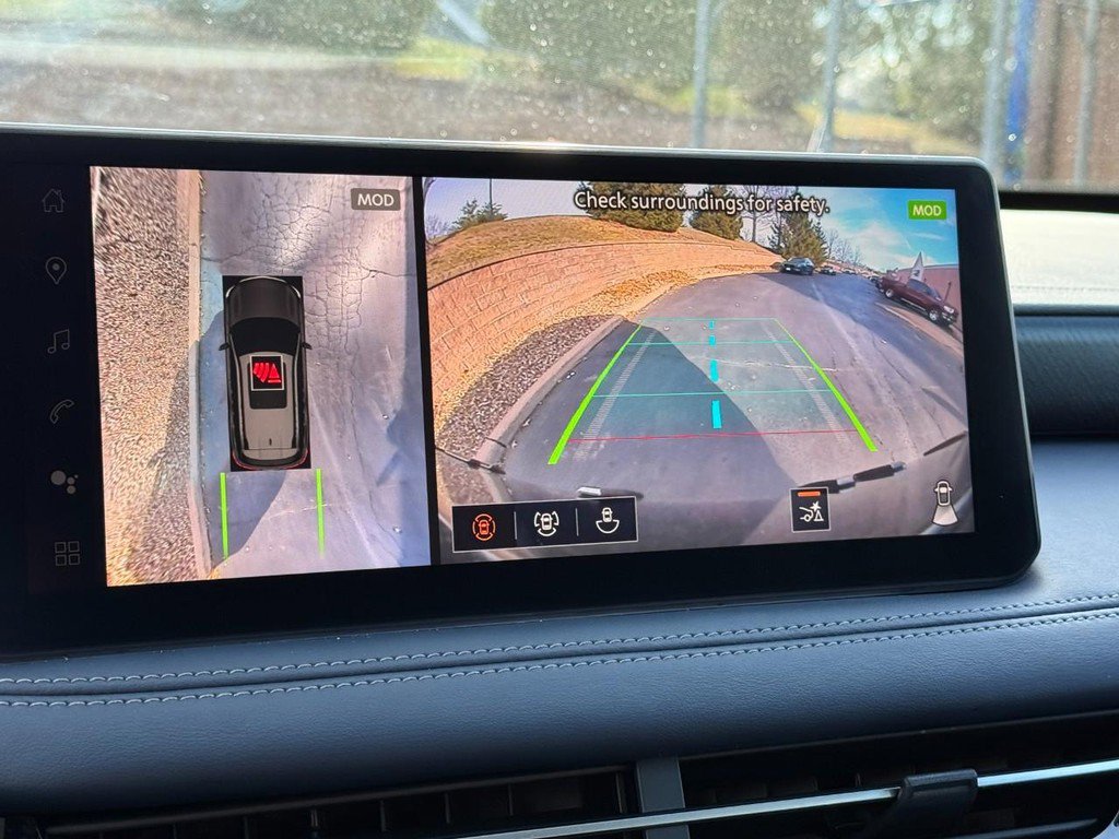 Used 2026 INFINITI QX60 Sport w/ Dark Cargo Package image 21