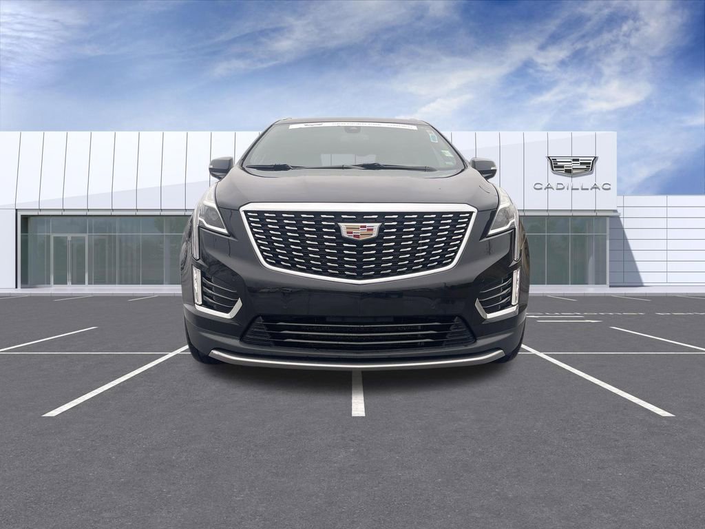Certified 2024 Cadillac XT5 Premium Luxury FWD image 3