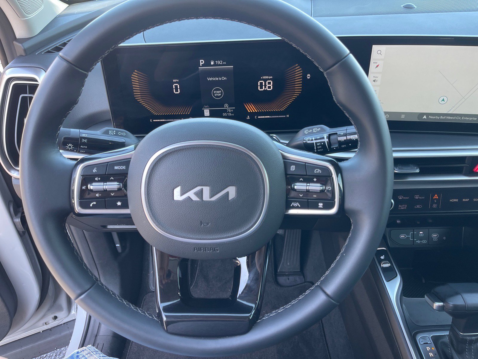 Used 2025 Kia Sorento S w/ Panoramic Sunroof Package image 7