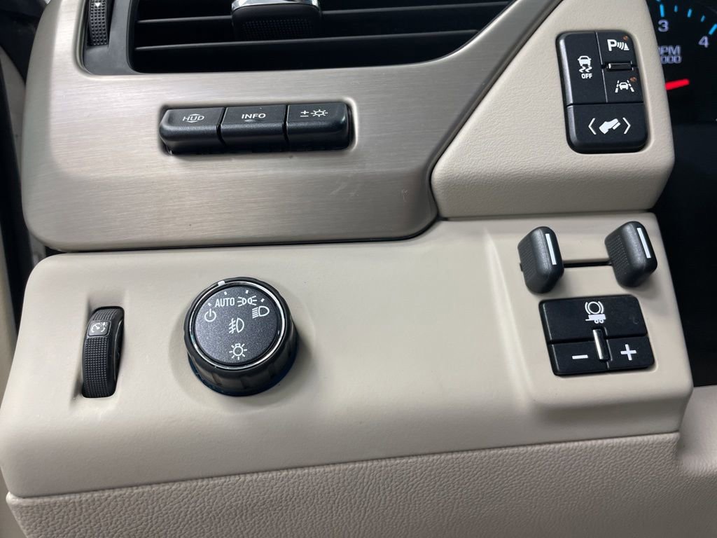 Used 2019 GMC Yukon XL Denali image 21