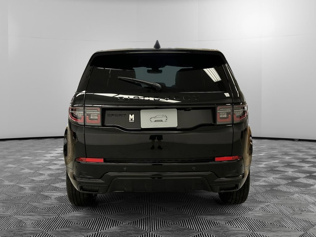 New 2026 Land Rover Discovery Sport Landmark AWD/4WD image 4