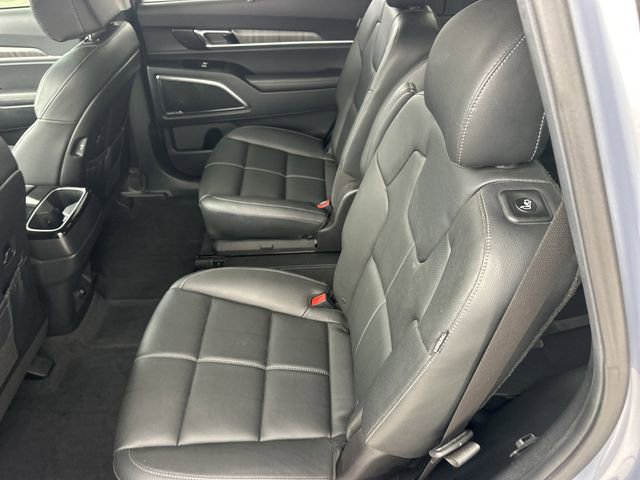 Certified 2024 Kia Telluride SX w/ Towing Package FWD image 16