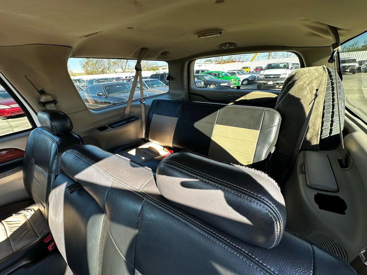 Used 2005 Ford Excursion Eddie Bauer image 83