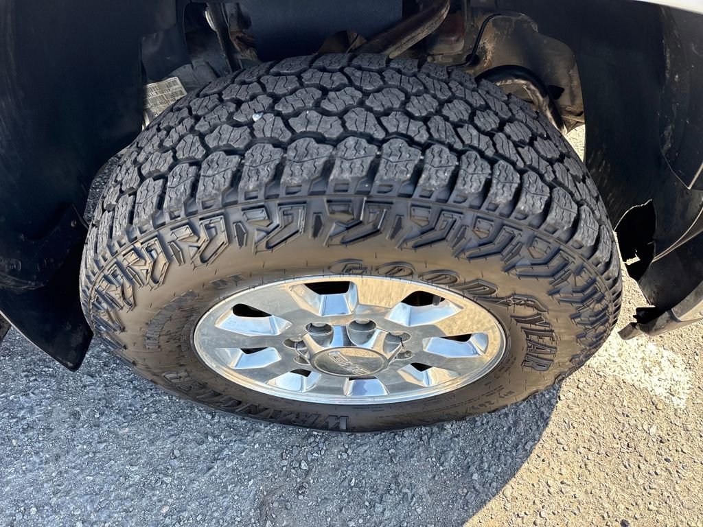 Used 2013 GMC Sierra 2500 SLT w/ SLT Convenience Package image 28