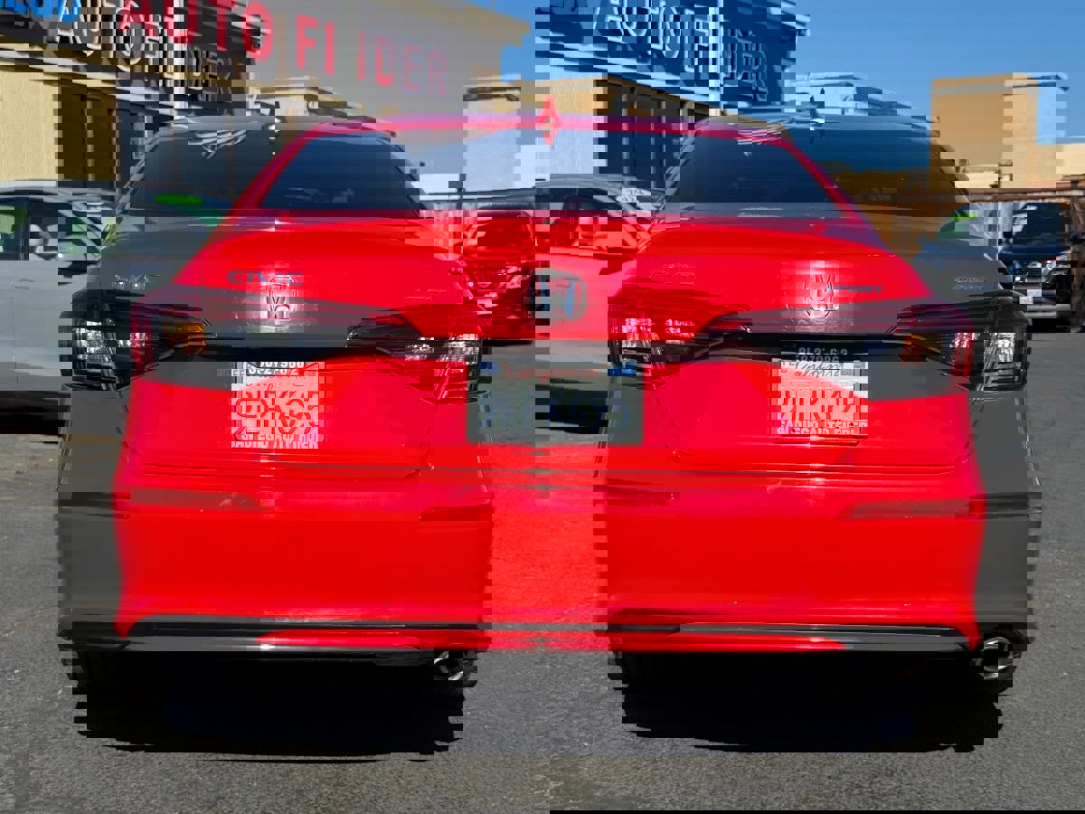 Used 2023 Honda Civic Sport image 10